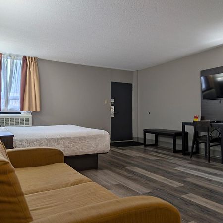 Motel Super 8 By Wyndham Thunder Bay Zewnętrze zdjęcie