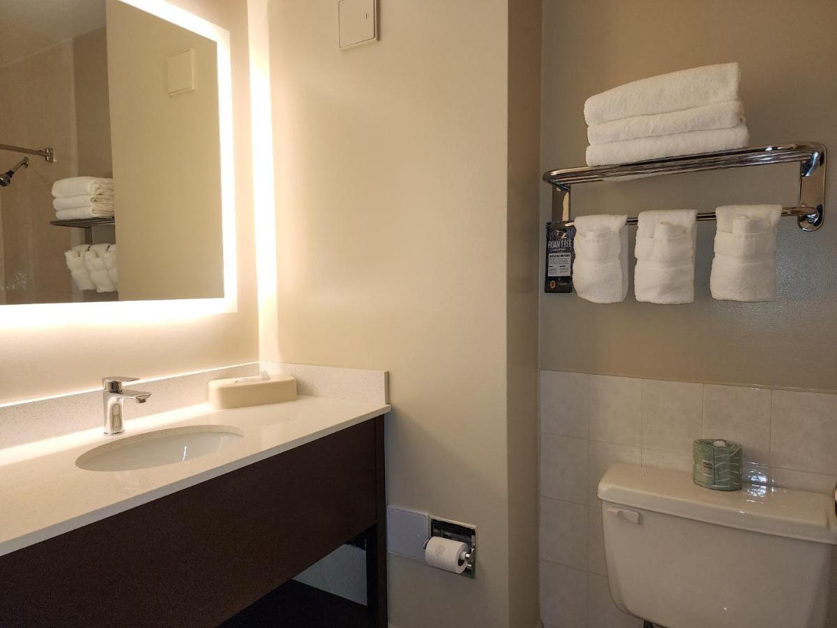 Motel Super 8 By Wyndham Thunder Bay Zewnętrze zdjęcie